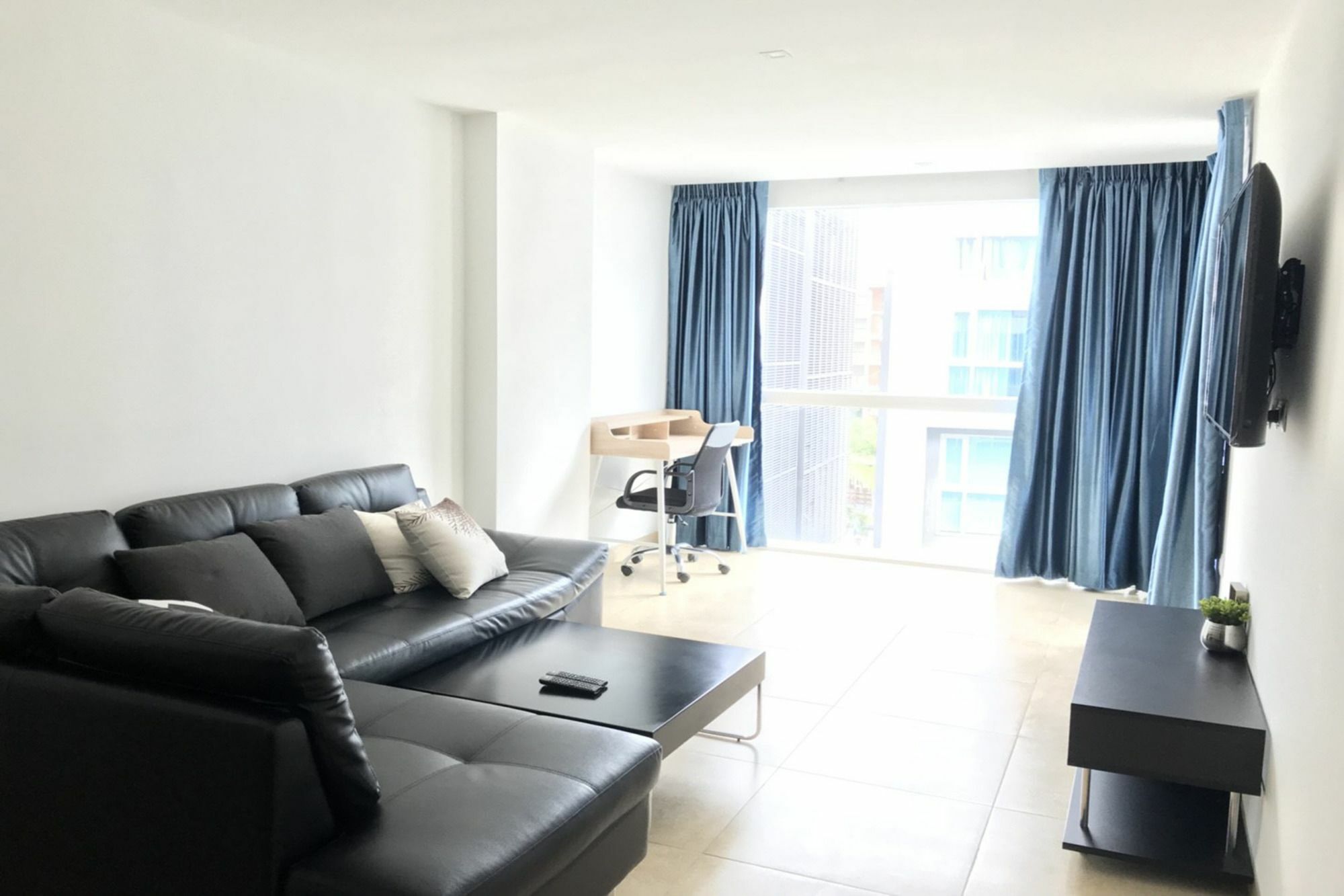 Uplus Avenue Residence Pattaya Exterior foto