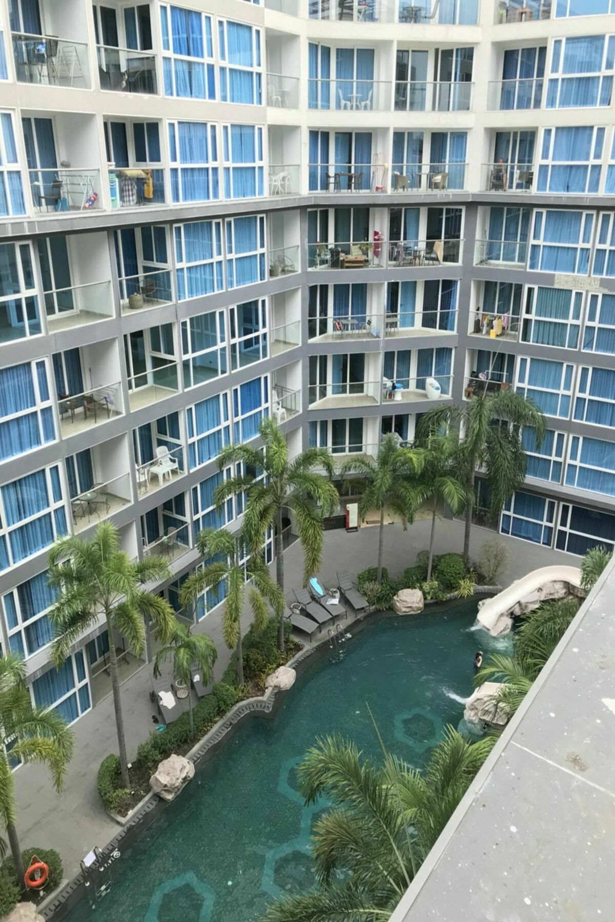 Uplus Avenue Residence Pattaya Exterior foto